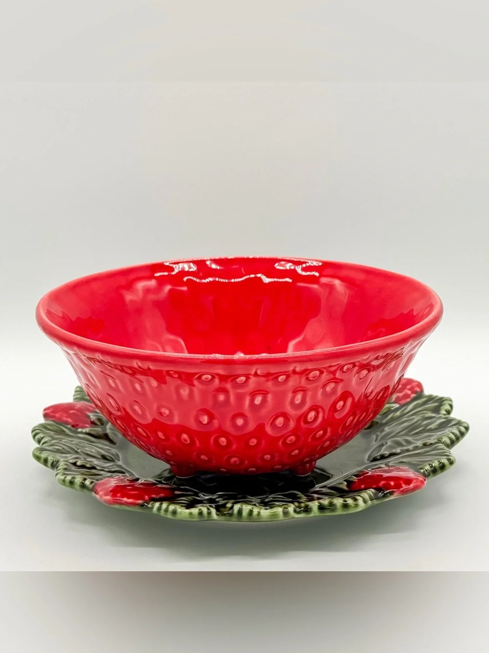 Vintage Sur La Table Portugal Ceramic Strawberry Strainer Bowl & Plate Majolica